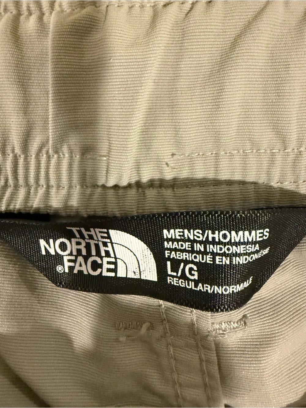 The North Face Men's Tan Cargo Shorts with Belt - Size Large